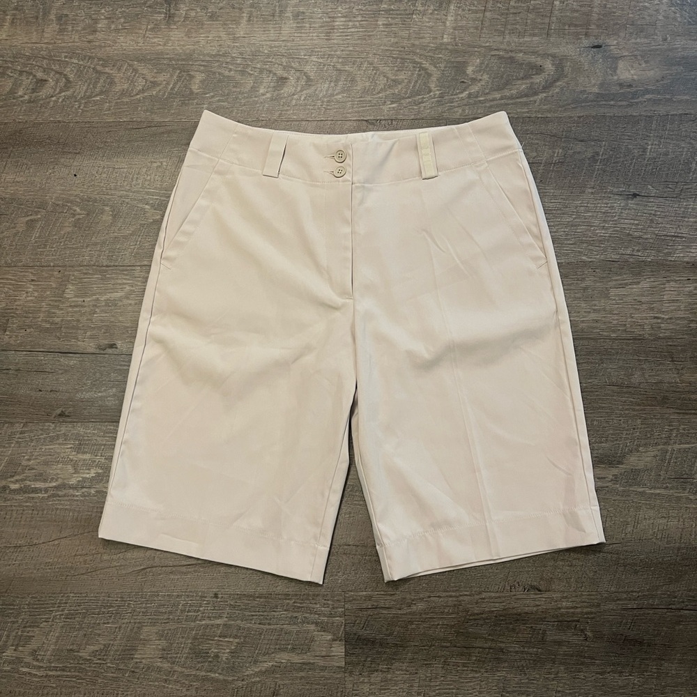 Women’s Nike Golf Shortss
